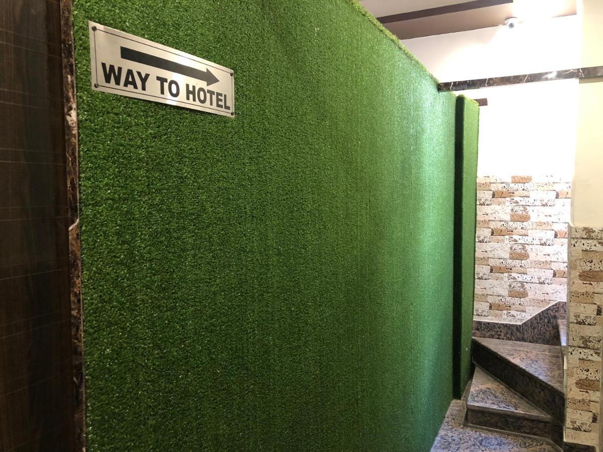 Haridwār Hotel Famous المظهر الخارجي الصورة