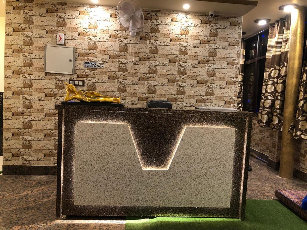 Haridwār Hotel Famous المظهر الخارجي الصورة
