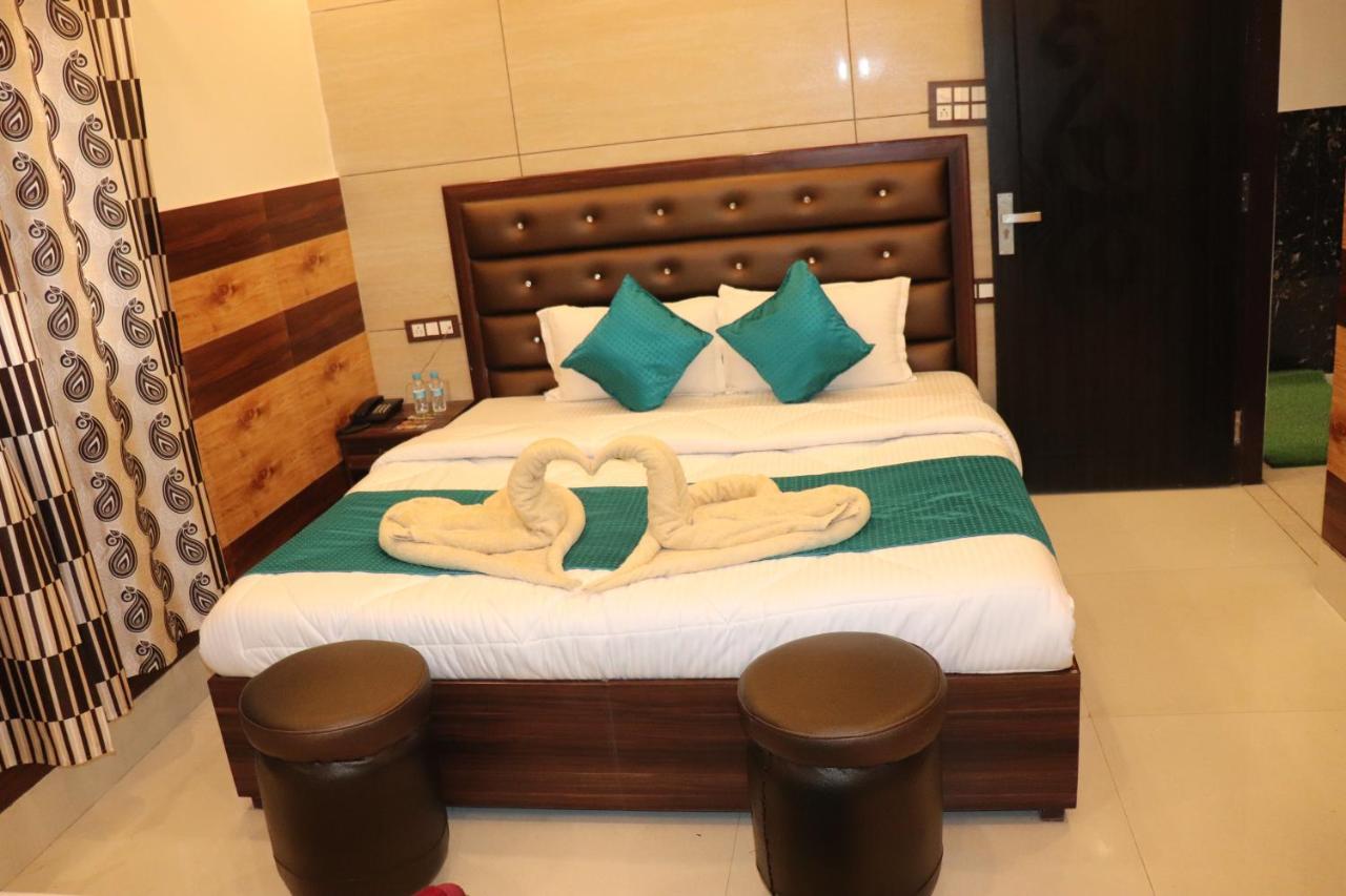 Haridwār Hotel Famous المظهر الخارجي الصورة