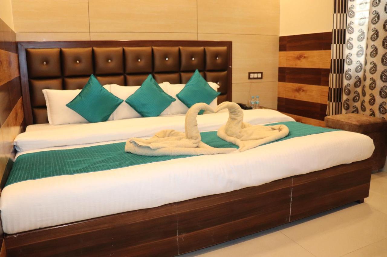 Haridwār Hotel Famous المظهر الخارجي الصورة